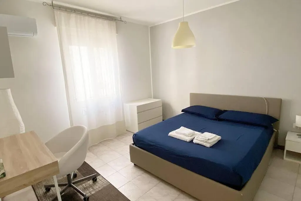 페라라 Trilocale Duomo + Terrazzo Panoramico Cond. 아파트